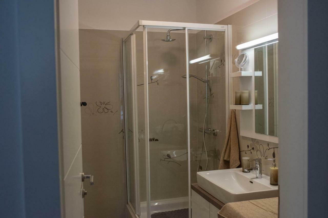 Apartment In Centre Of Zagreb - Lions Den Kültér fotó